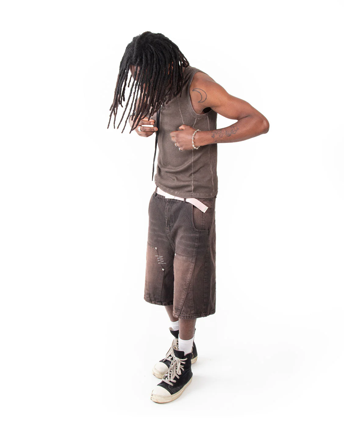 Carpenter Split Jorts Brown - Image 4