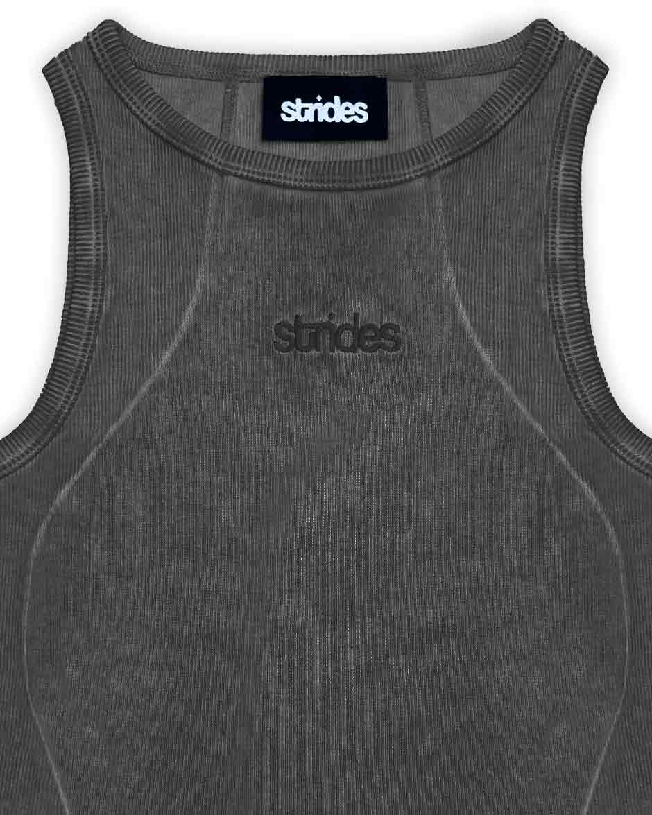 Curve Crop Top Black Oil Wash - Image 4